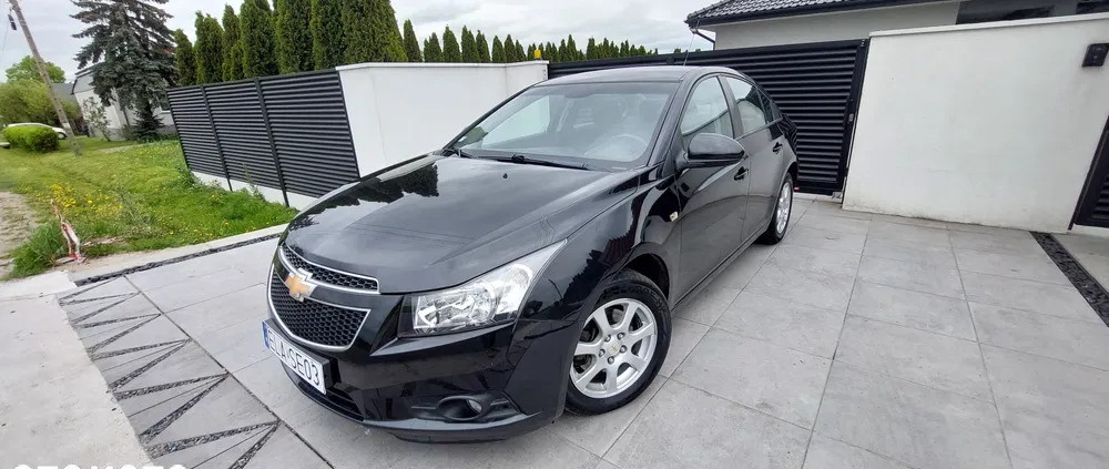 łódzkie Chevrolet Cruze cena 21900 przebieg: 215000, rok produkcji 2011 z Biskupiec